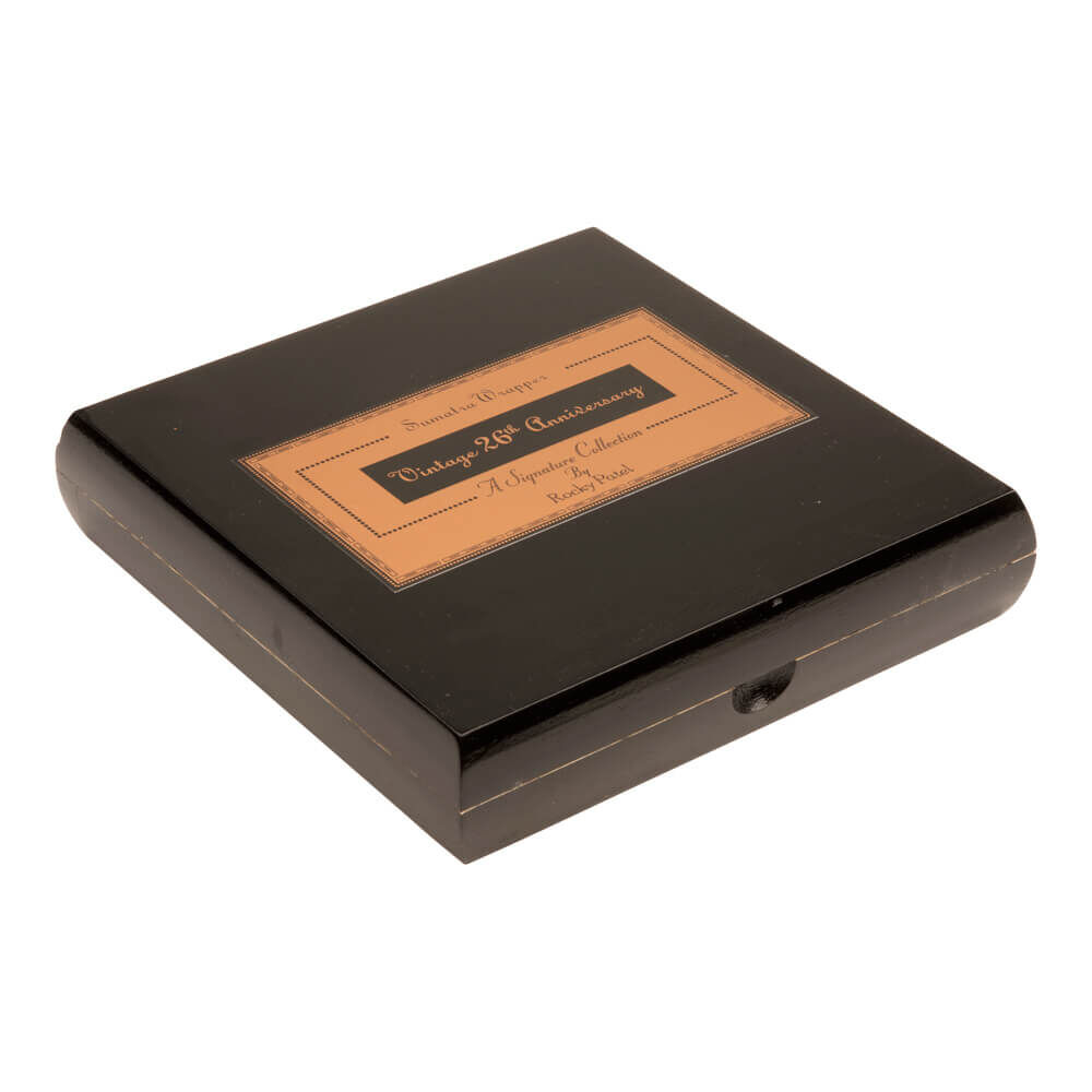 View product media RPT26 Toro, , jrcigars 3